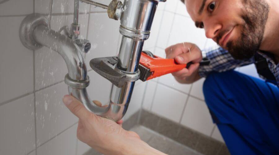 Professional same day plumber services in Evansville, IN